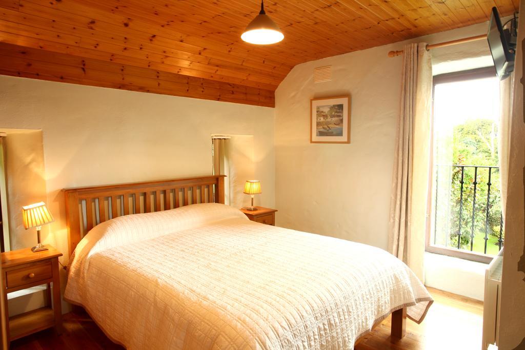 Woodbine Cottage Уестпорт Екстериор снимка